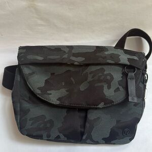 lululemon athletica Black Camouflage Women's Bag